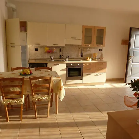Michelangelo Apartment *
